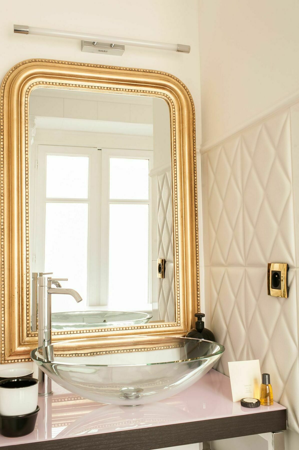 Апартаменты The Thonet House - A Luxury Historic Collection Лион Экстерьер фото